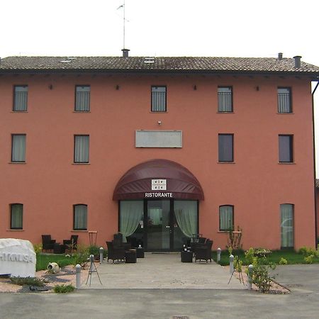 Hotel Hyknusa Reggio Emilia Exterior foto