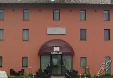 Hotel Hyknusa Reggio Emilia Exterior foto